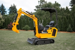 BK 800B Z ŁYŻKĄ 
