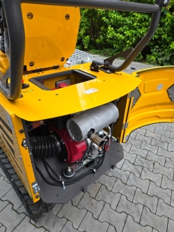 BK 900A z łyżką 